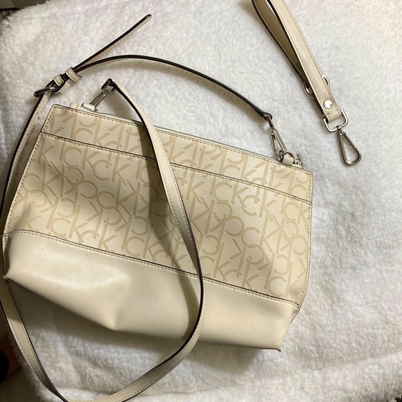 Calvin Klein Wristlet